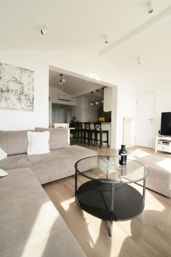 Iva'S Cosy Apartment, Sea View And Free Parking Zadar Luaran gambar