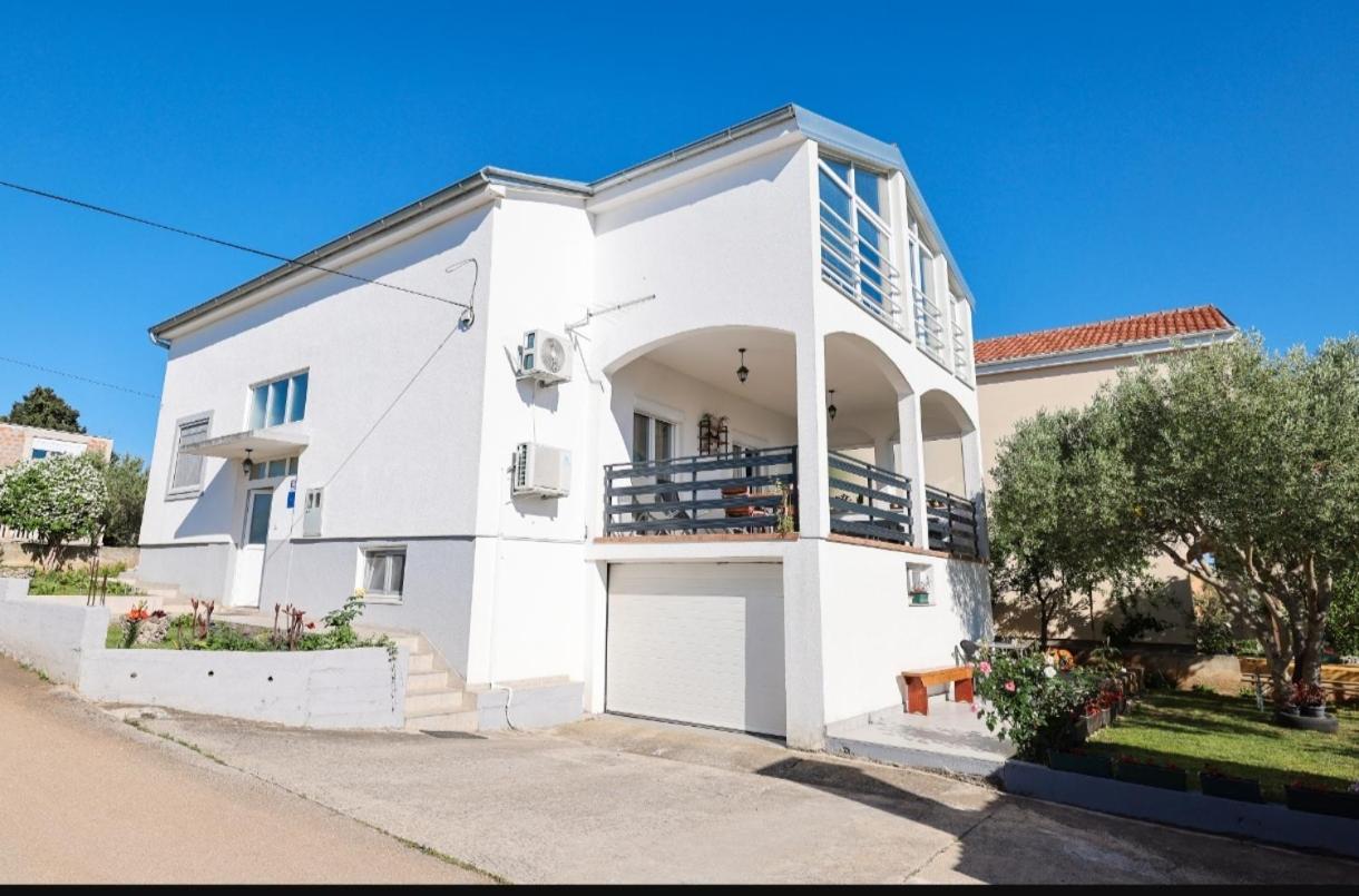 Iva'S Cosy Apartment, Sea View And Free Parking Zadar Luaran gambar